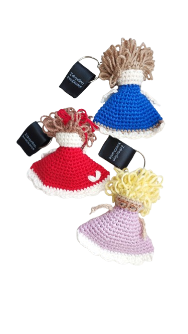 Kvačkane žepne punčke